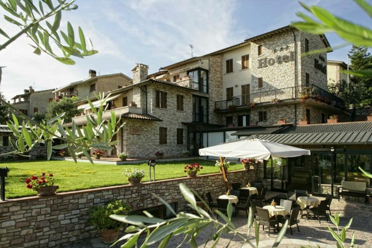 Hotel La Terrazza Restaurant & Spa Assisi Buitenkant foto