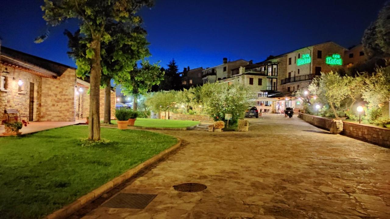 Hotel La Terrazza Restaurant & Spa Assisi Buitenkant foto