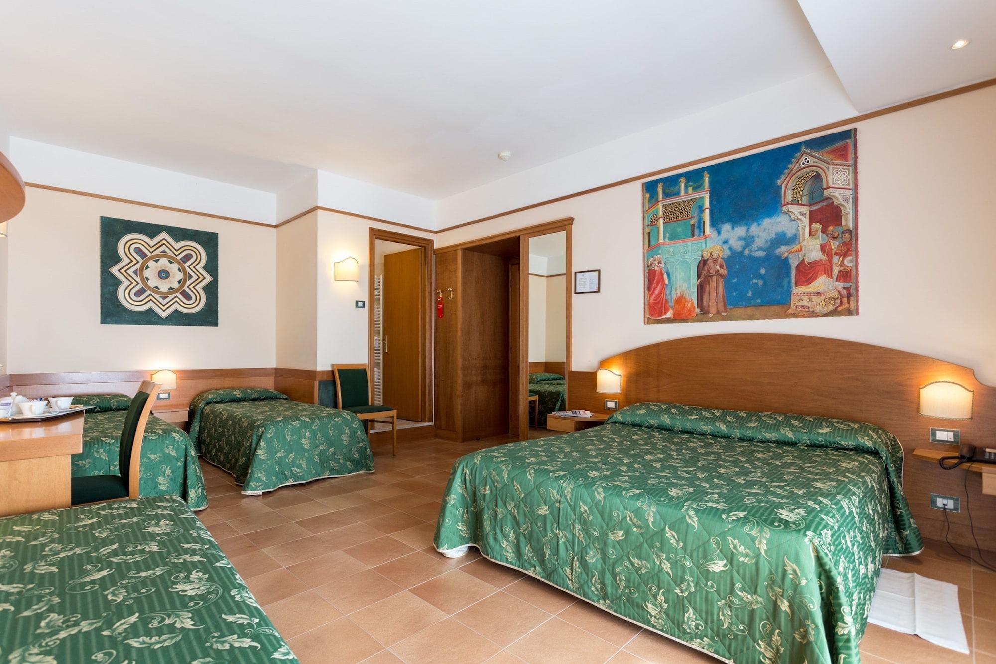 Hotel La Terrazza Restaurant & Spa Assisi Buitenkant foto
