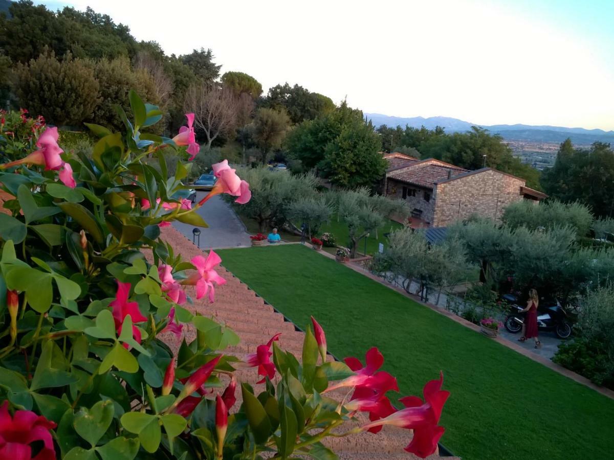Hotel La Terrazza Restaurant & Spa Assisi Buitenkant foto